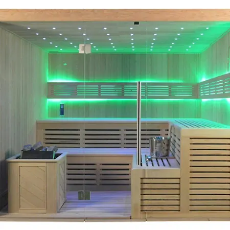 Q-Stall Apartments, Apartment Q4
